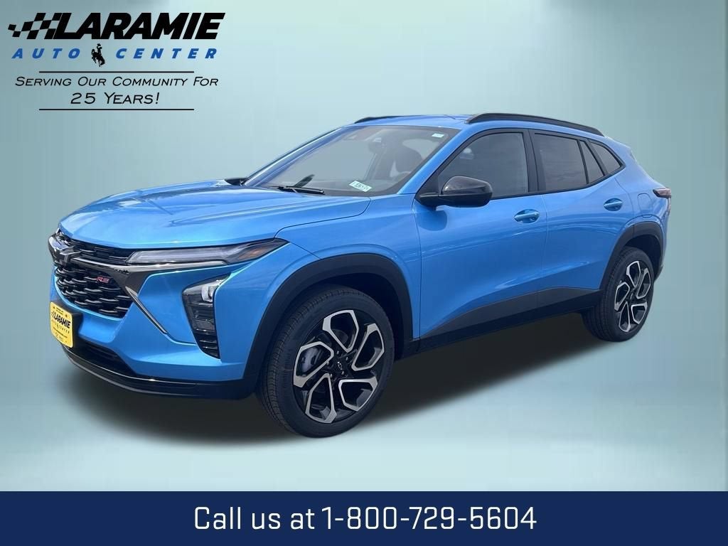 2026 Chevrolet Trax 2RS in Marina Blue Metallic — front three-quarter view