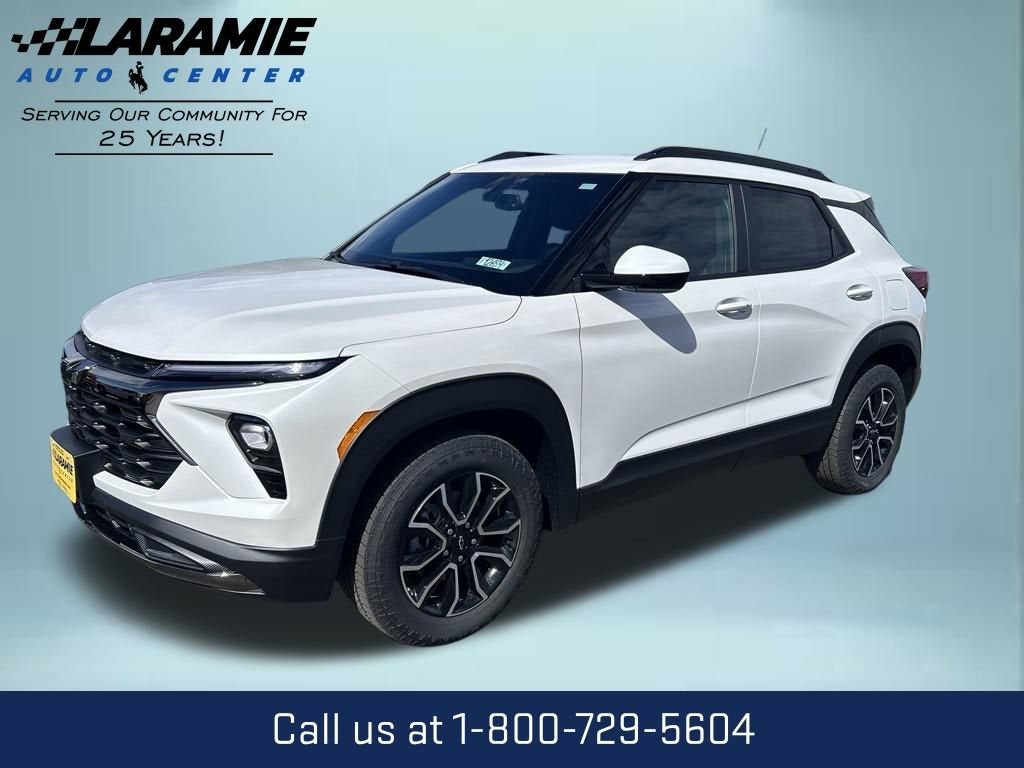 2026 Chevrolet Trailblazer ACTIV in Iridescent Pearl Tricoat — front three-quarter view